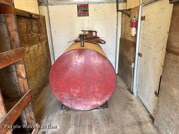 image for item NL9875 1992 GMC TopKick C5500 box truck