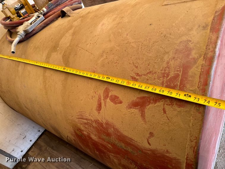 image for item NL9875 1992 GMC TopKick C5500 box truck