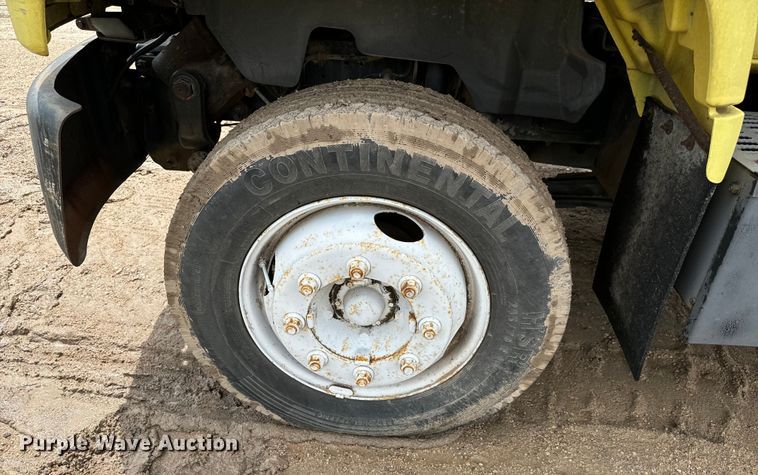 image for item NL9875 1992 GMC TopKick C5500 box truck