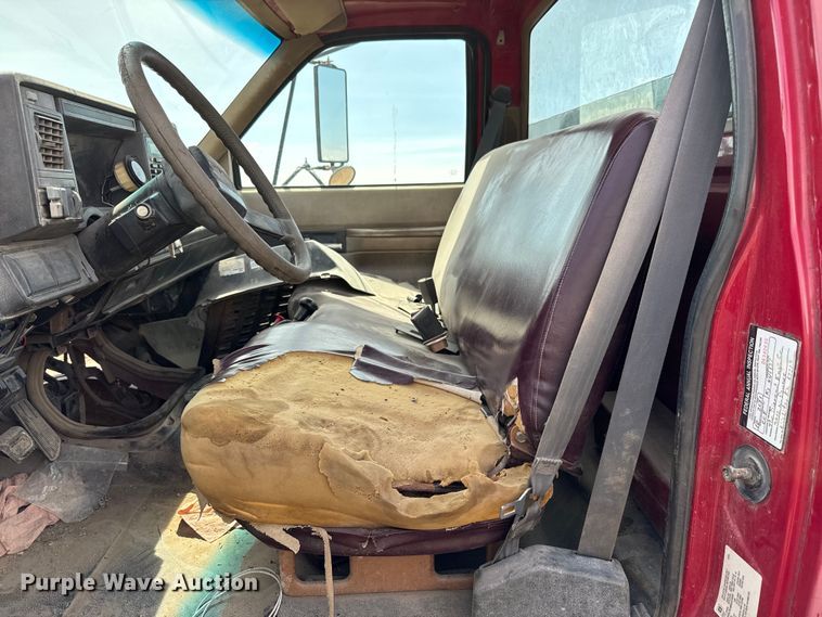 image for item NL9878 1999 GMC C6500 dump truck