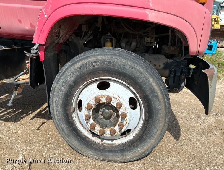 image for item NL9878 1999 GMC C6500 dump truck