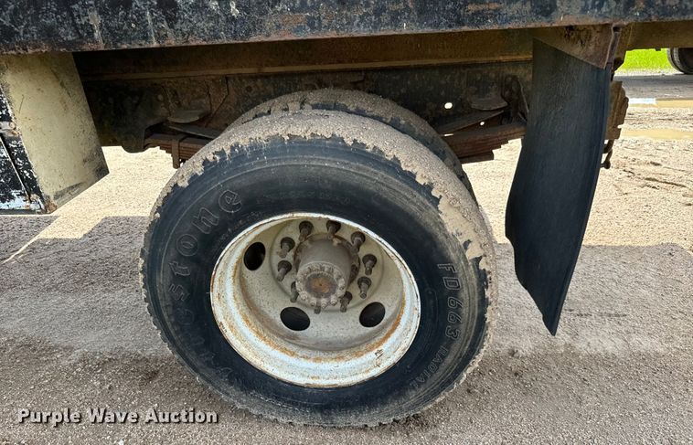 image for item NL9878 1999 GMC C6500 dump truck