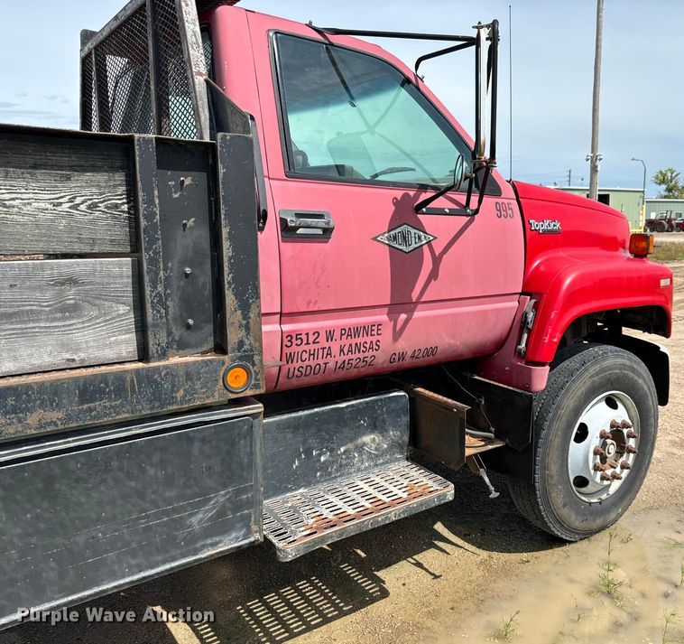 image for item NL9879 1999 GMC TopKick dump truck