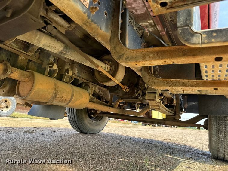 image for item NL9879 1999 GMC TopKick dump truck