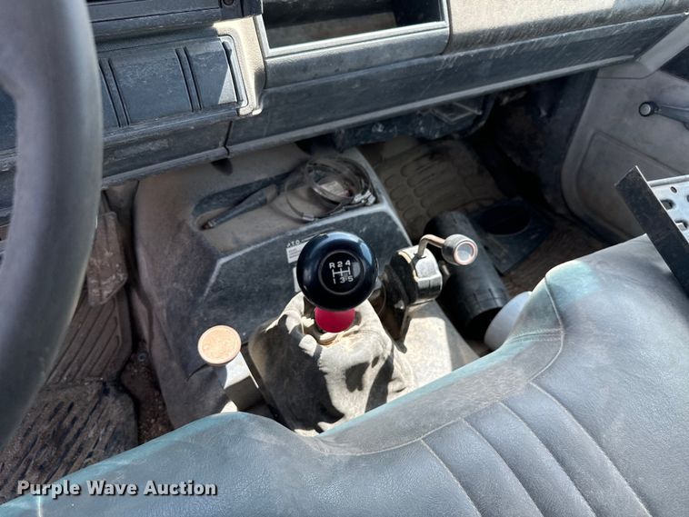 image for item NL9879 1999 GMC TopKick dump truck