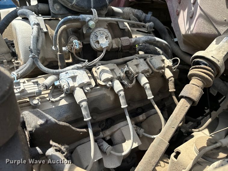 image for item NL9879 1999 GMC TopKick dump truck