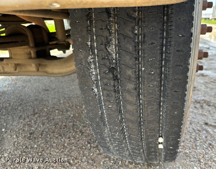 image for item NL9879 1999 GMC TopKick dump truck