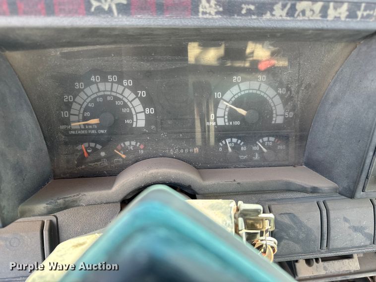 image for item NL9880 1995 GMC TopKick  truck cab and chassis