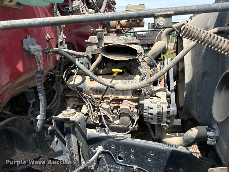 image for item NL9880 1995 GMC TopKick  truck cab and chassis