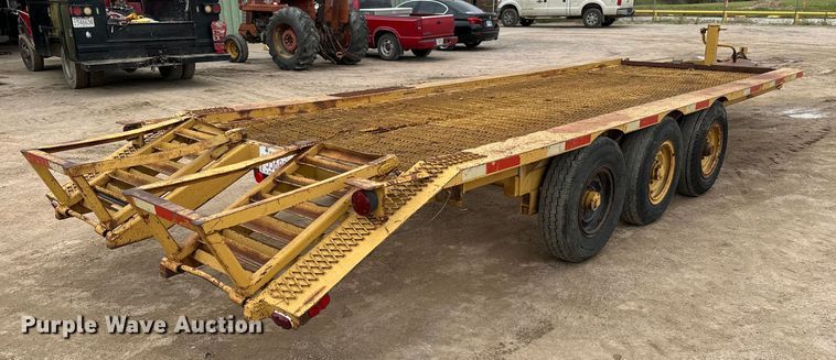 image for item NL9884 1974 Central 18000 equipment trailer