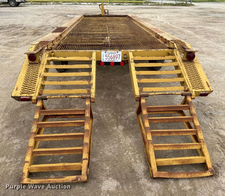 image for item NL9884 1974 Central 18000 equipment trailer