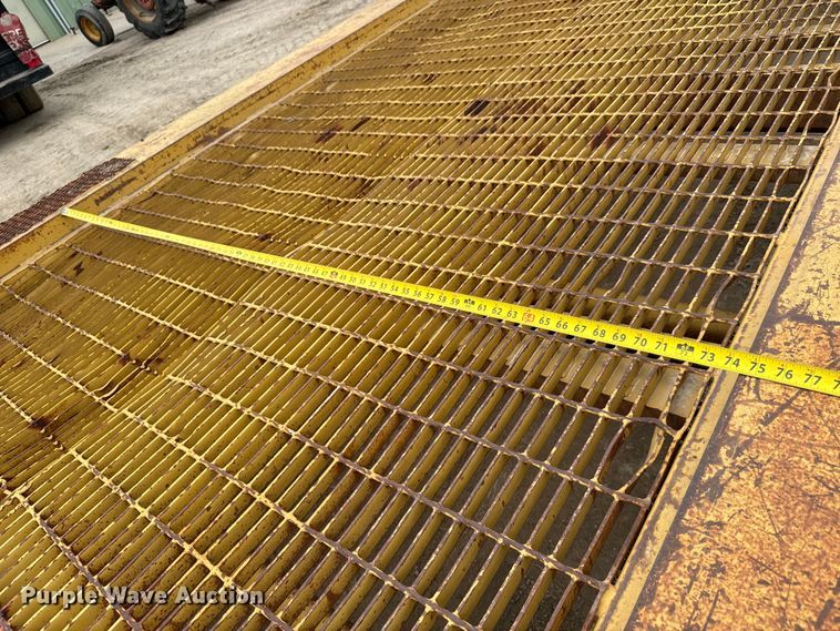 image for item NL9884 1974 Central 18000 equipment trailer