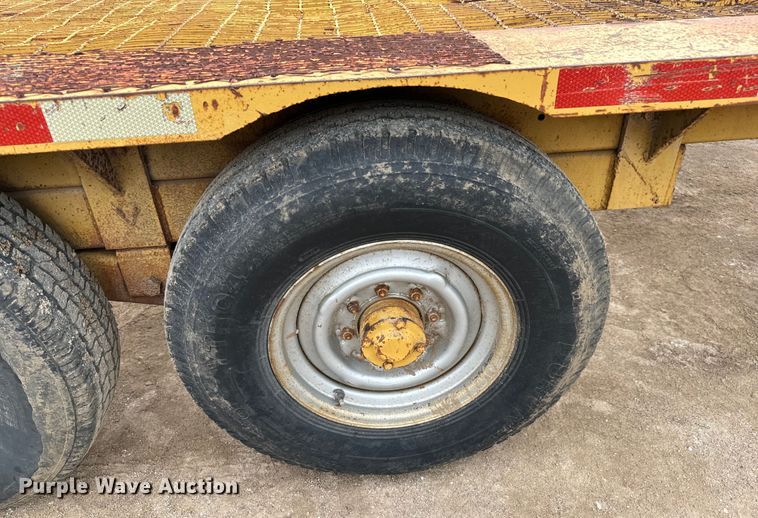 image for item NL9884 1974 Central 18000 equipment trailer