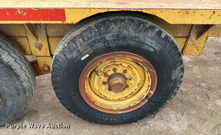 image for item NL9884 1974 Central 18000 equipment trailer