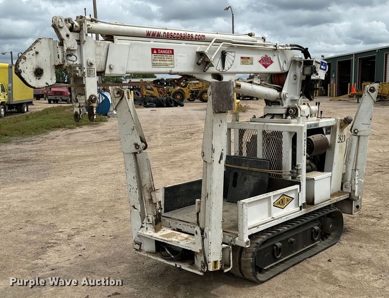 image for item NL9889 2003 SDP  EZ Hauler Series 2 mini digger derrick with trailer