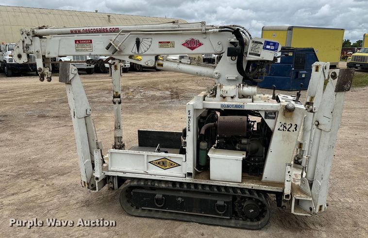 image for item NL9889 2003 SDP  EZ Hauler Series 2 mini digger derrick with trailer