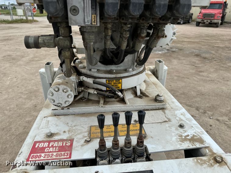 image for item NL9889 2003 SDP  EZ Hauler Series 2 mini digger derrick with trailer