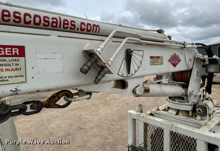 image for item NL9889 2003 SDP  EZ Hauler Series 2 mini digger derrick with trailer