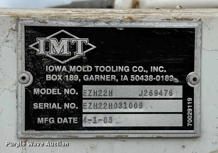 image for item NL9889 2003 SDP  EZ Hauler Series 2 mini digger derrick with trailer