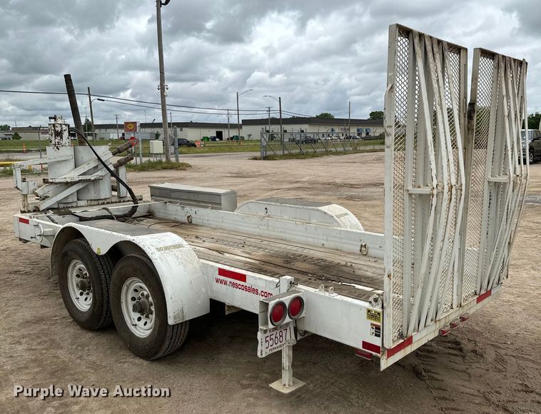 image for item NL9889 2003 SDP  EZ Hauler Series 2 mini digger derrick with trailer