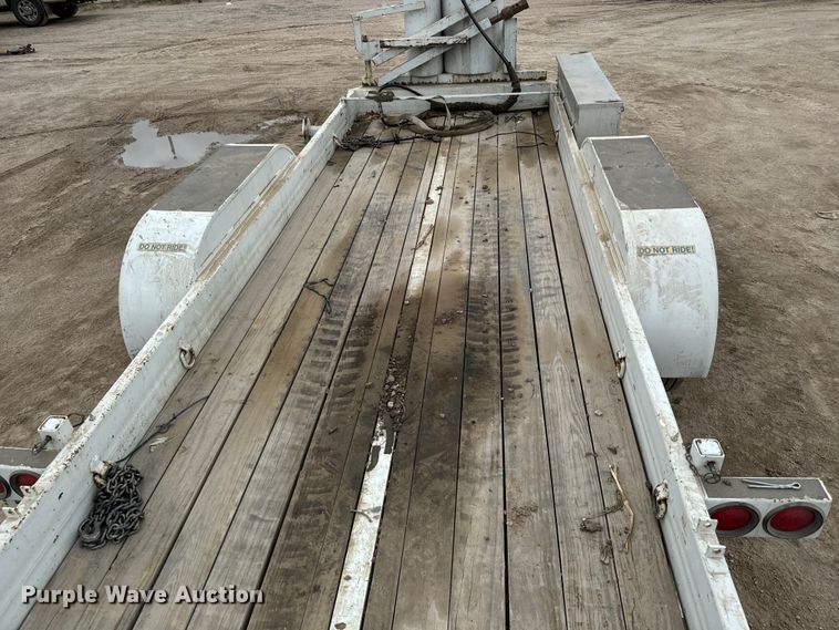 image for item NL9889 2003 SDP  EZ Hauler Series 2 mini digger derrick with trailer