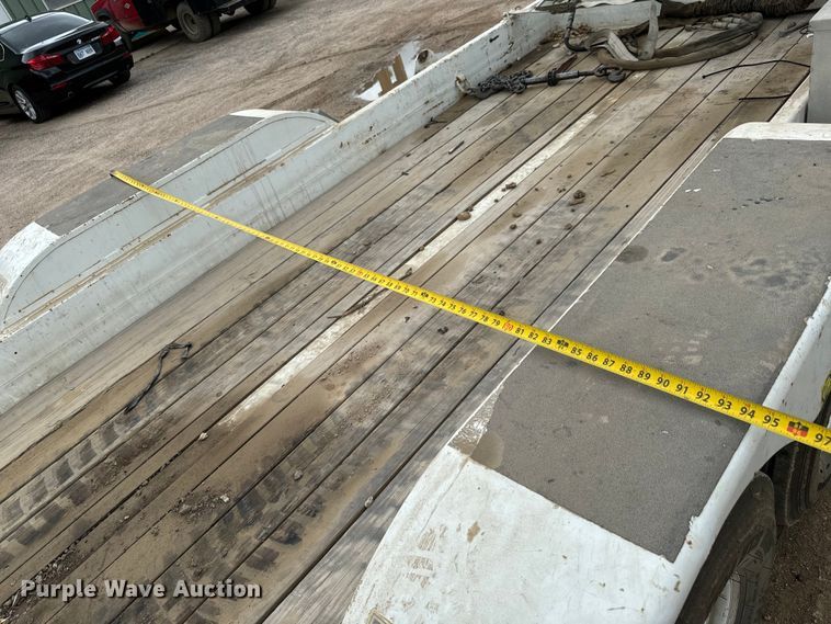 image for item NL9889 2003 SDP  EZ Hauler Series 2 mini digger derrick with trailer