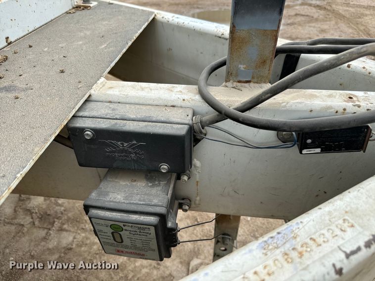 image for item NL9889 2003 SDP  EZ Hauler Series 2 mini digger derrick with trailer