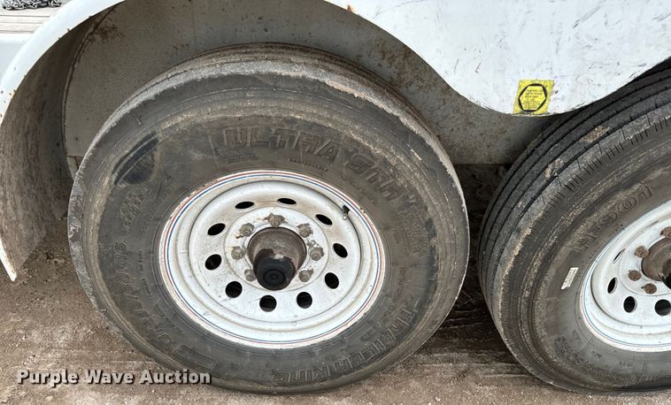 image for item NL9889 2003 SDP  EZ Hauler Series 2 mini digger derrick with trailer