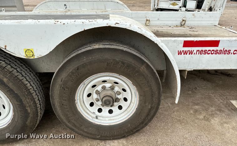 image for item NL9889 2003 SDP  EZ Hauler Series 2 mini digger derrick with trailer