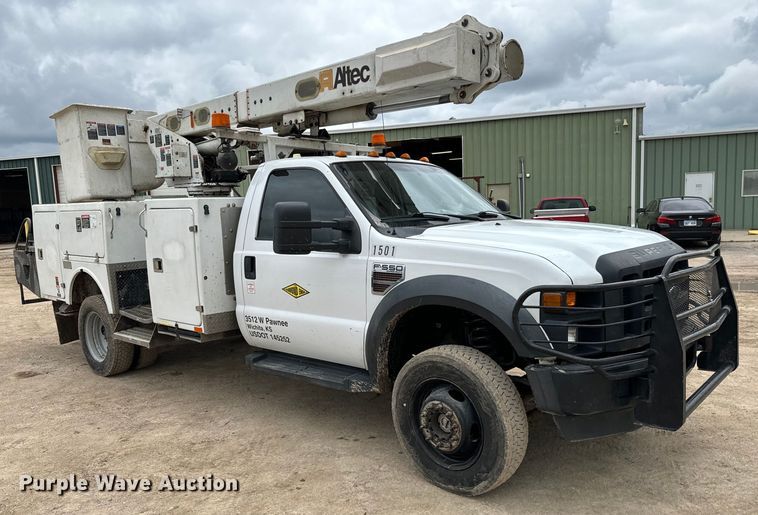 image for item NL9893 2009 Ford F550 Super Duty XL bucket truck