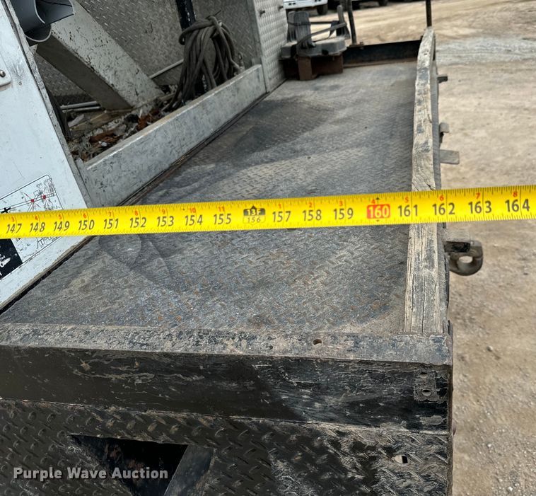 image for item NL9893 2009 Ford F550 Super Duty XL bucket truck