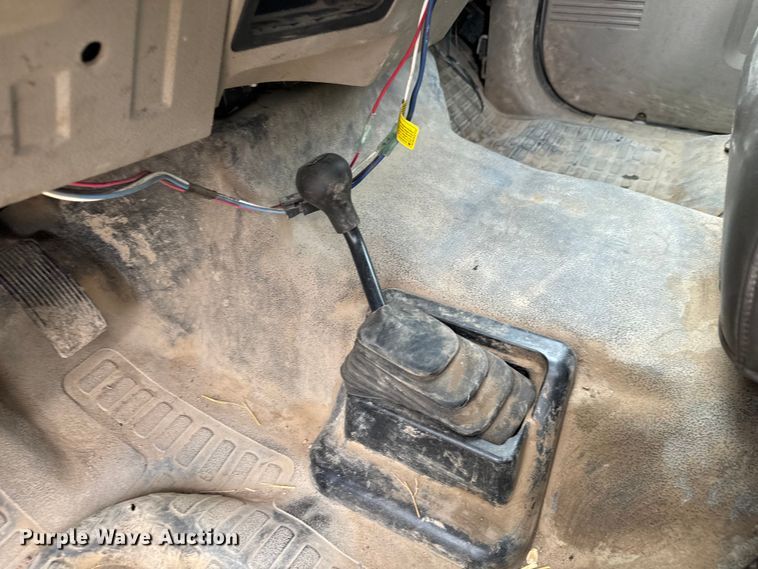 image for item NL9893 2009 Ford F550 Super Duty XL bucket truck