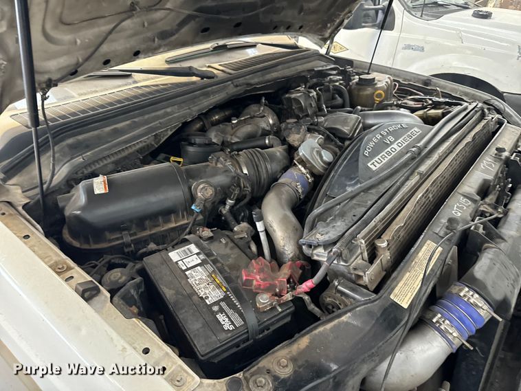 image for item NL9893 2009 Ford F550 Super Duty XL bucket truck