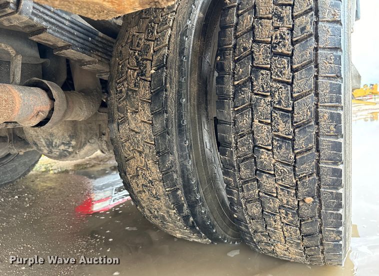 image for item NL9893 2009 Ford F550 Super Duty XL bucket truck