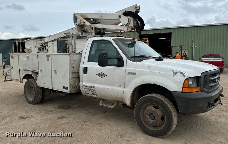 image for item NL9894 1999 Ford F550 Super Duty XL bucket truck