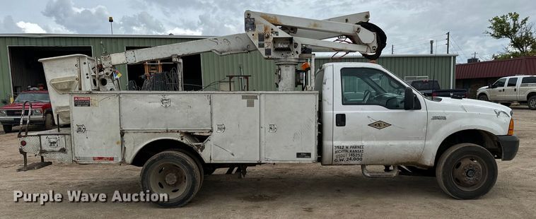 image for item NL9894 1999 Ford F550 Super Duty XL bucket truck