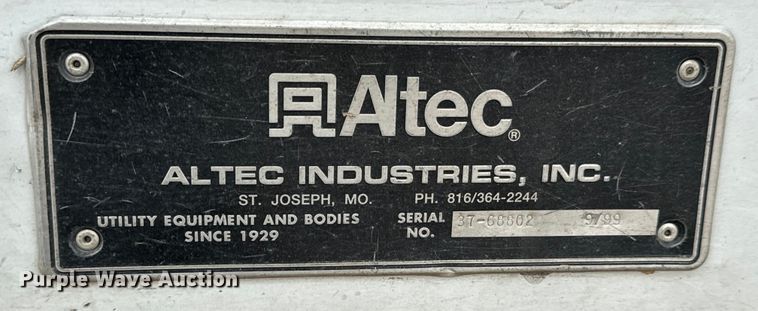 image for item NL9894 1999 Ford F550 Super Duty XL bucket truck