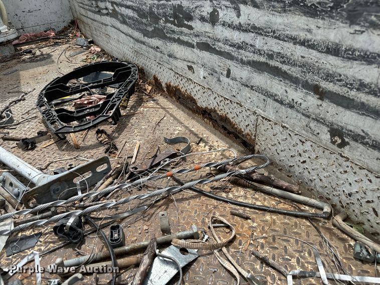 image for item NL9894 1999 Ford F550 Super Duty XL bucket truck