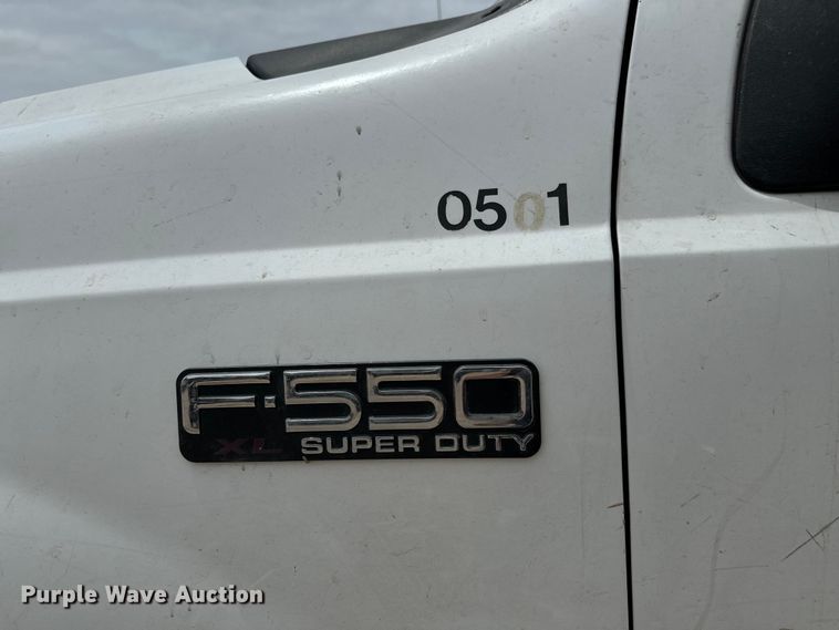 image for item NL9894 1999 Ford F550 Super Duty XL bucket truck