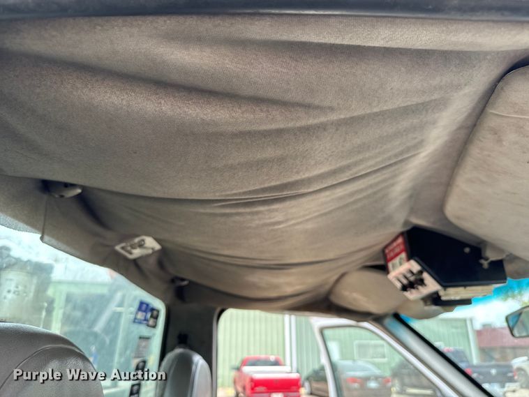 image for item NL9894 1999 Ford F550 Super Duty XL bucket truck