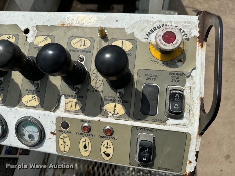 image for item NL9895 2008 International  4300  digger derrick truck