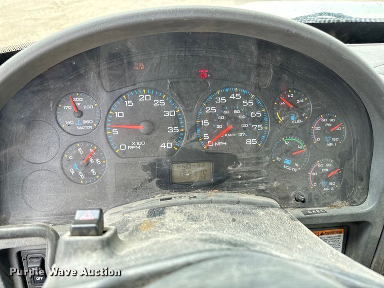 image for item NL9895 2008 International  4300  digger derrick truck