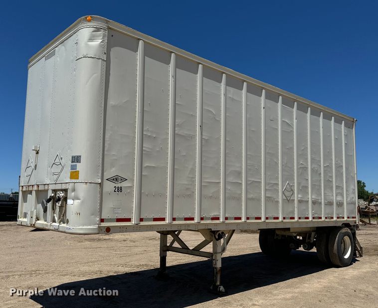 image for item NL9923 1984 Fruehauf dry van trailer