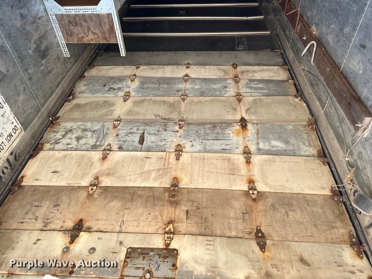 image for item NL9923 1984 Fruehauf dry van trailer