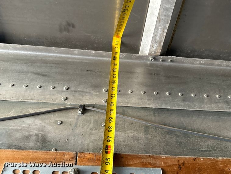 image for item NL9926 1984 Fruehauf FCGX-FL1-28 dry van trailer