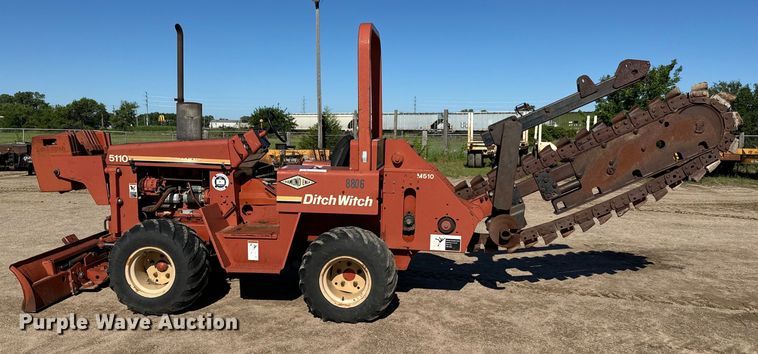 image for item NL9927 1996 Ditch Witch 5110 trencher