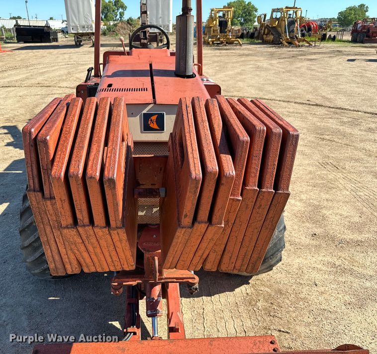 image for item NL9927 1996 Ditch Witch 5110 trencher