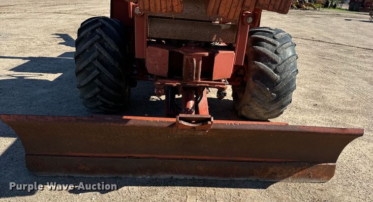 image for item NL9927 1996 Ditch Witch 5110 trencher