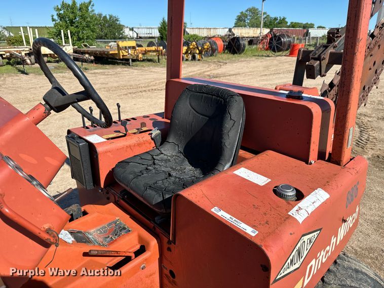 image for item NL9927 1996 Ditch Witch 5110 trencher