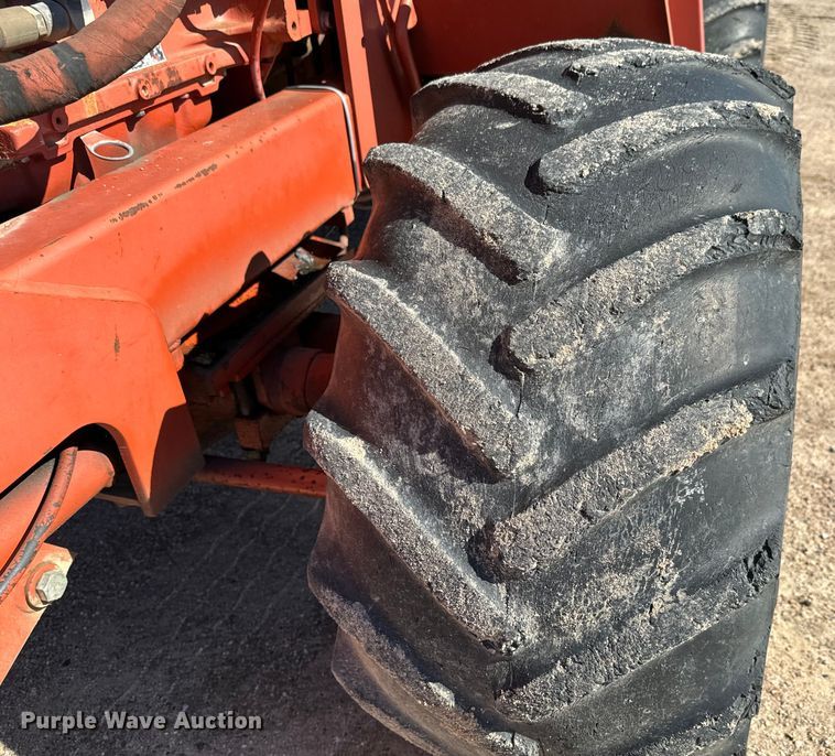 image for item NL9927 1996 Ditch Witch 5110 trencher